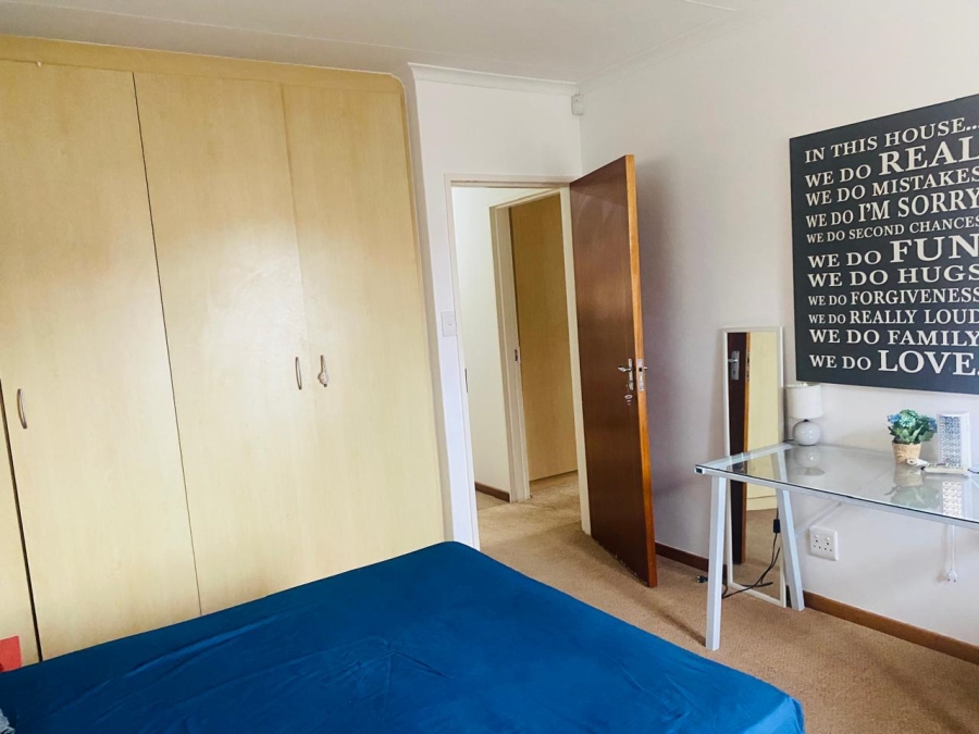 4 Bedroom Property for Sale in Summerstrand Eastern Cape